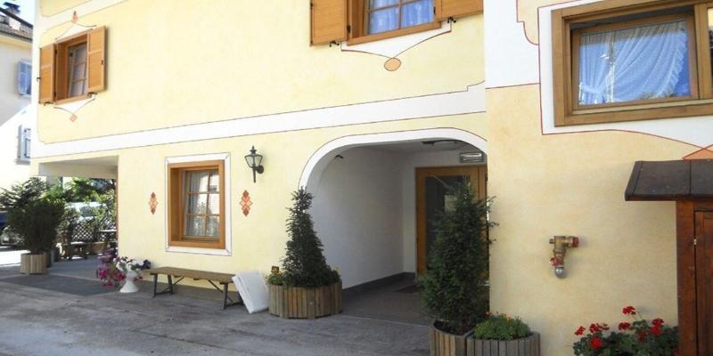 Hotel Garni Manuela Cavalese Esterno foto