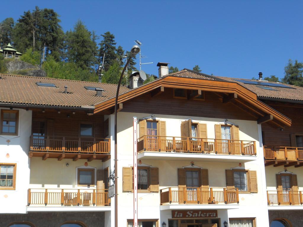 Hotel Garni Manuela Cavalese Esterno foto